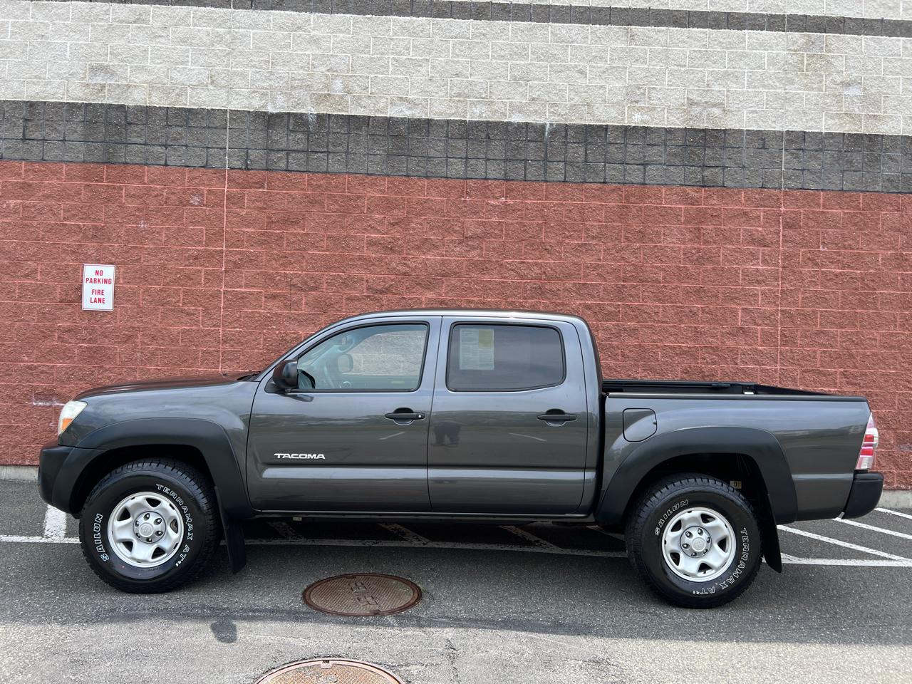 Toyota Tacoma 4WD Double Cab LB V6 AT TRD Off Road (Natl) 2011