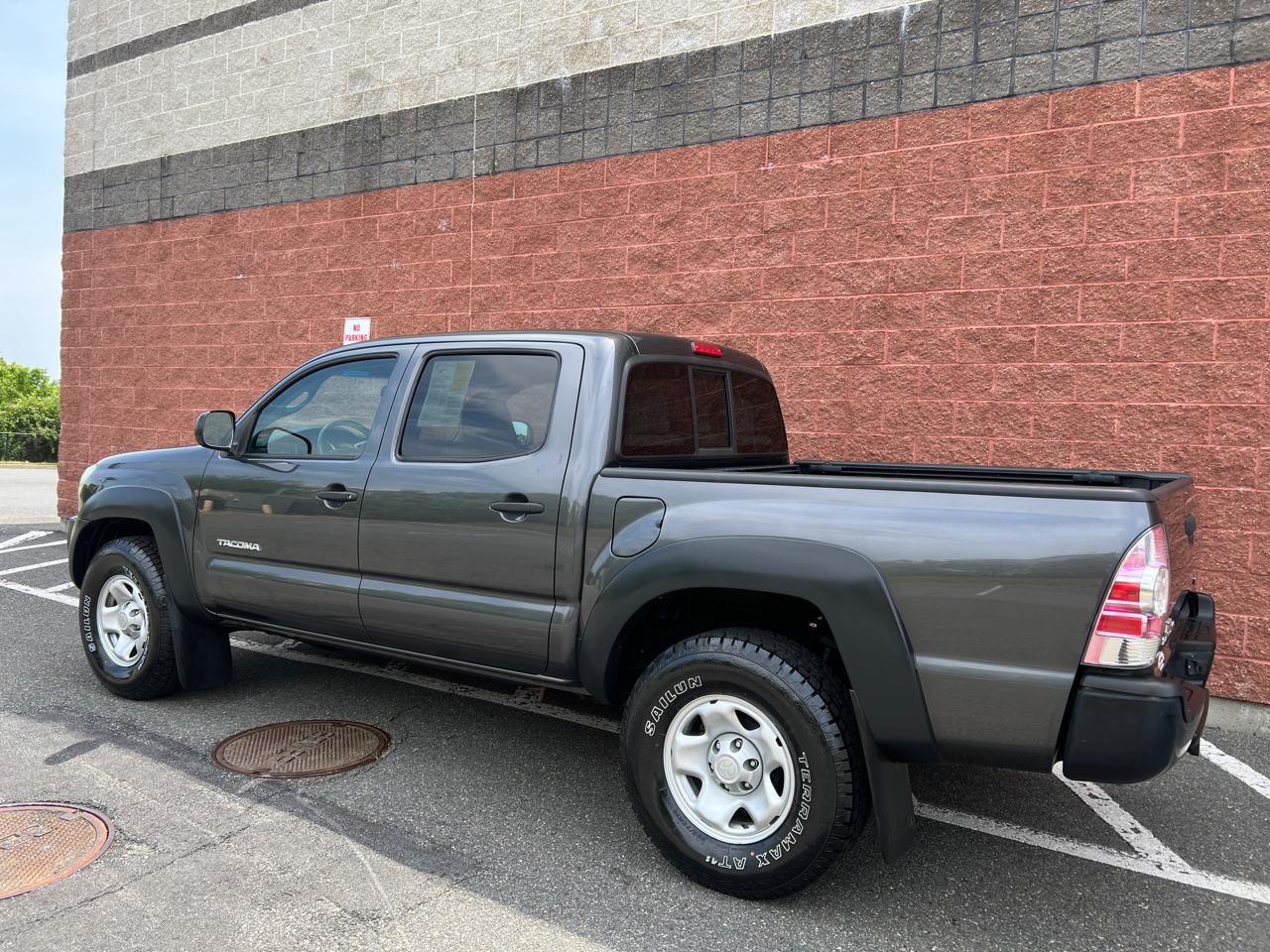 Toyota Tacoma 4WD Double Cab LB V6 AT TRD Off Road (Natl) 2011