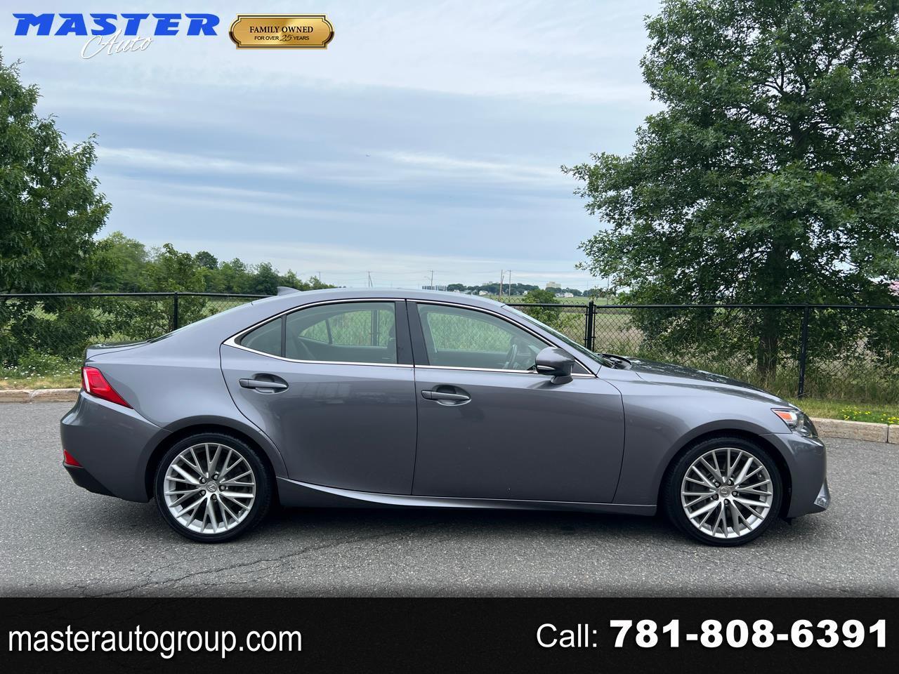 Lexus IS 300 AWD 2016