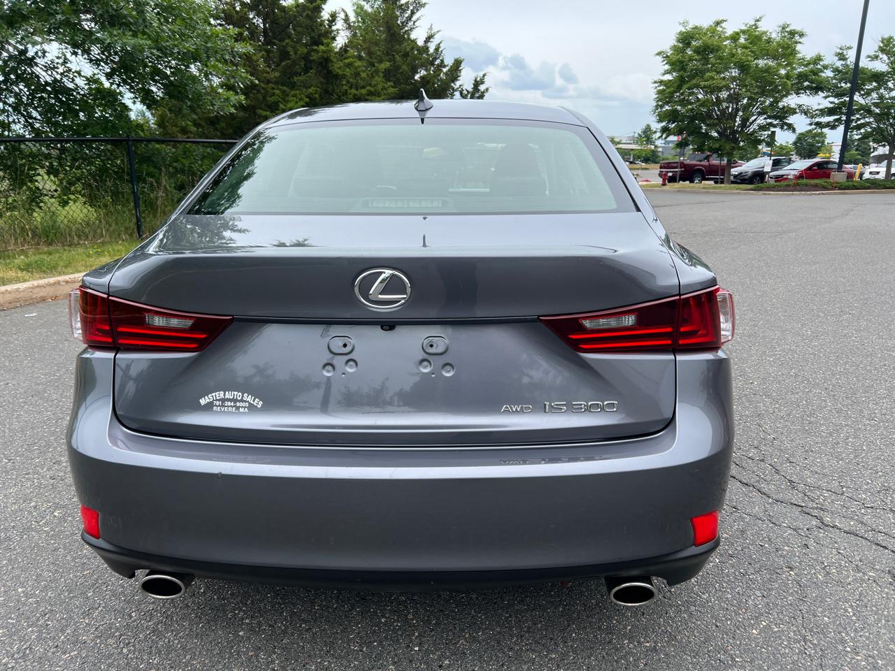 Lexus IS 300 AWD 2016
