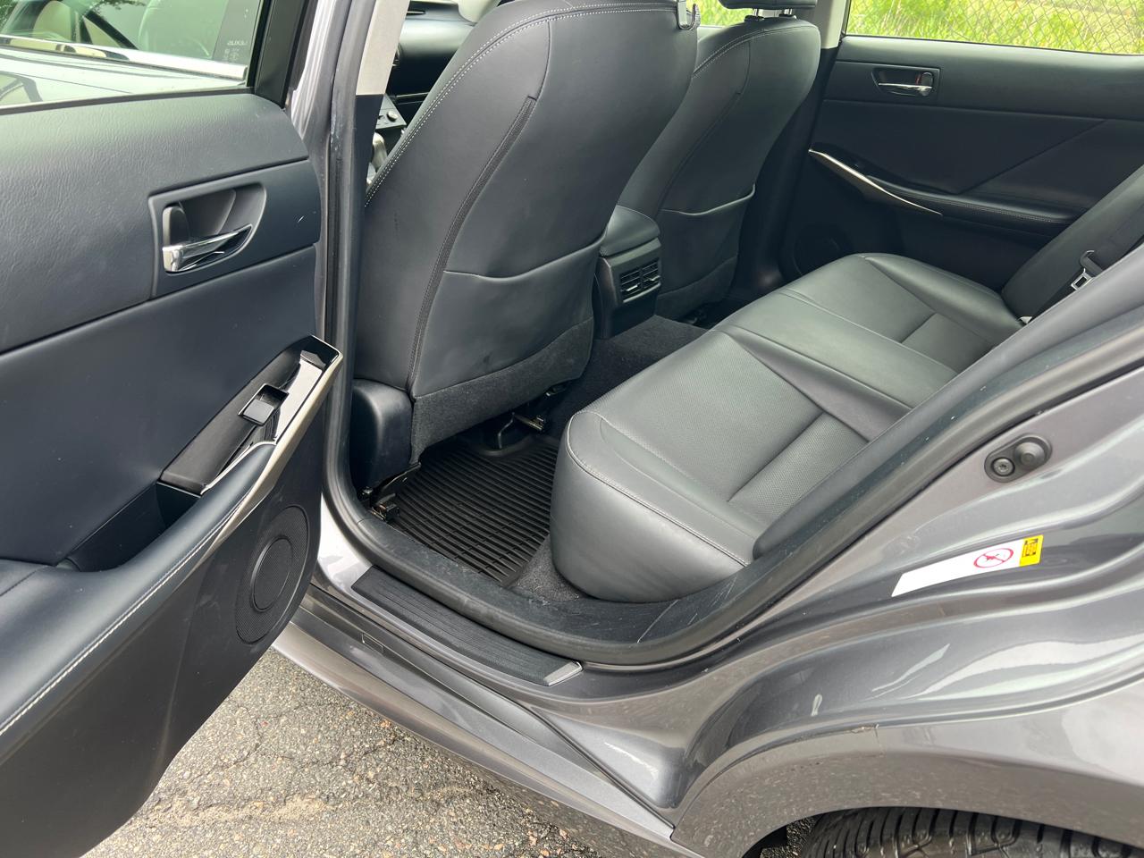 Lexus IS 300 AWD 2016