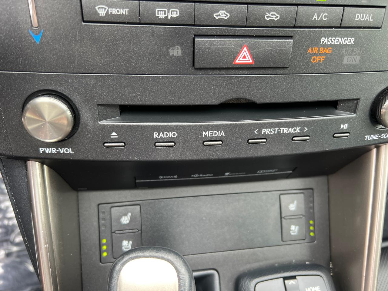 Lexus IS 300 AWD 2016