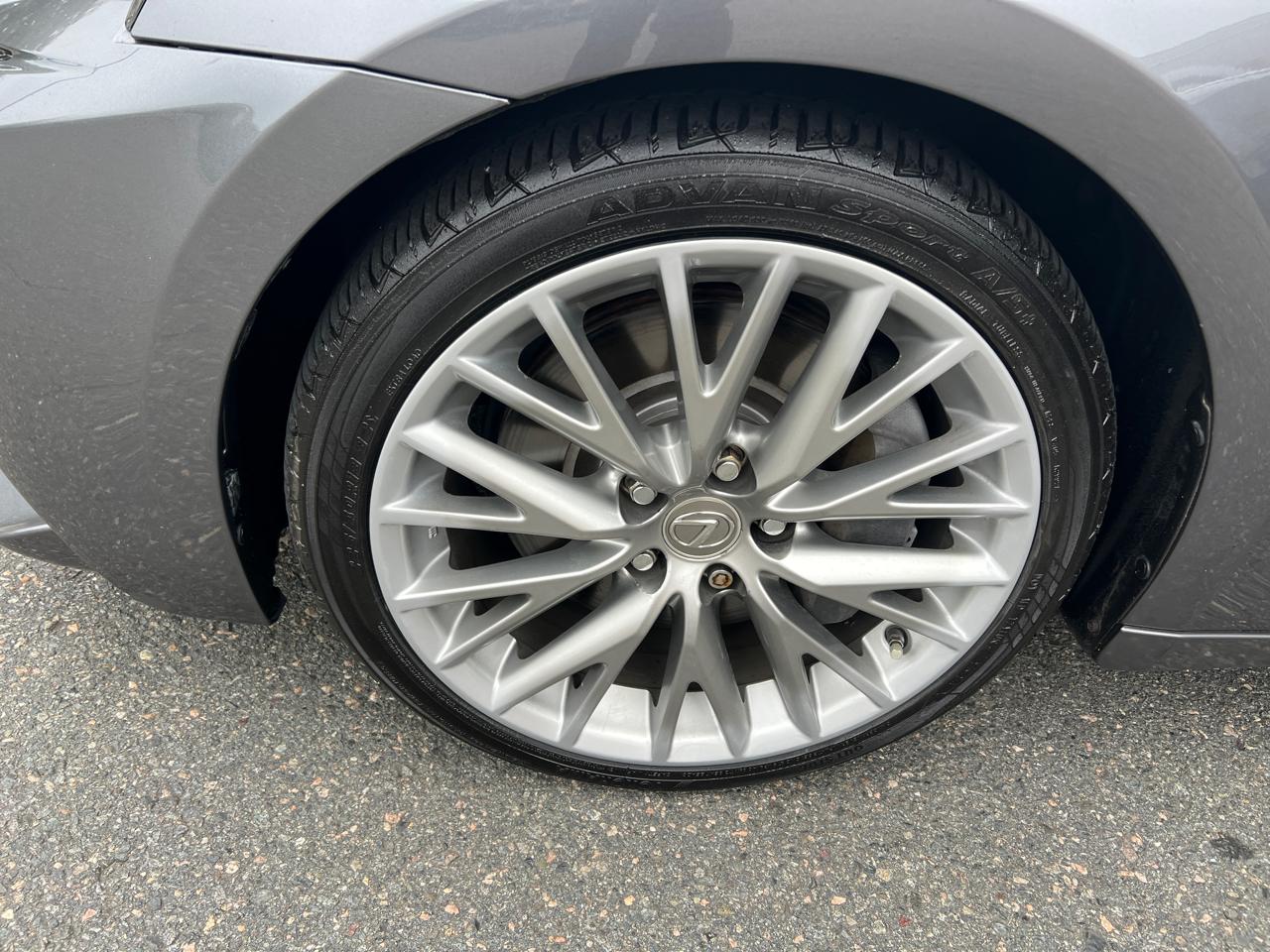 Lexus IS 300 AWD 2016