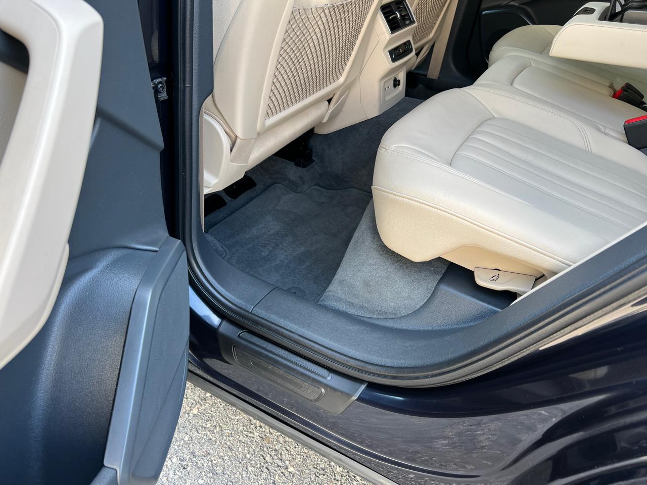 Audi Q5 2.0T Premium Plus quattro 2019