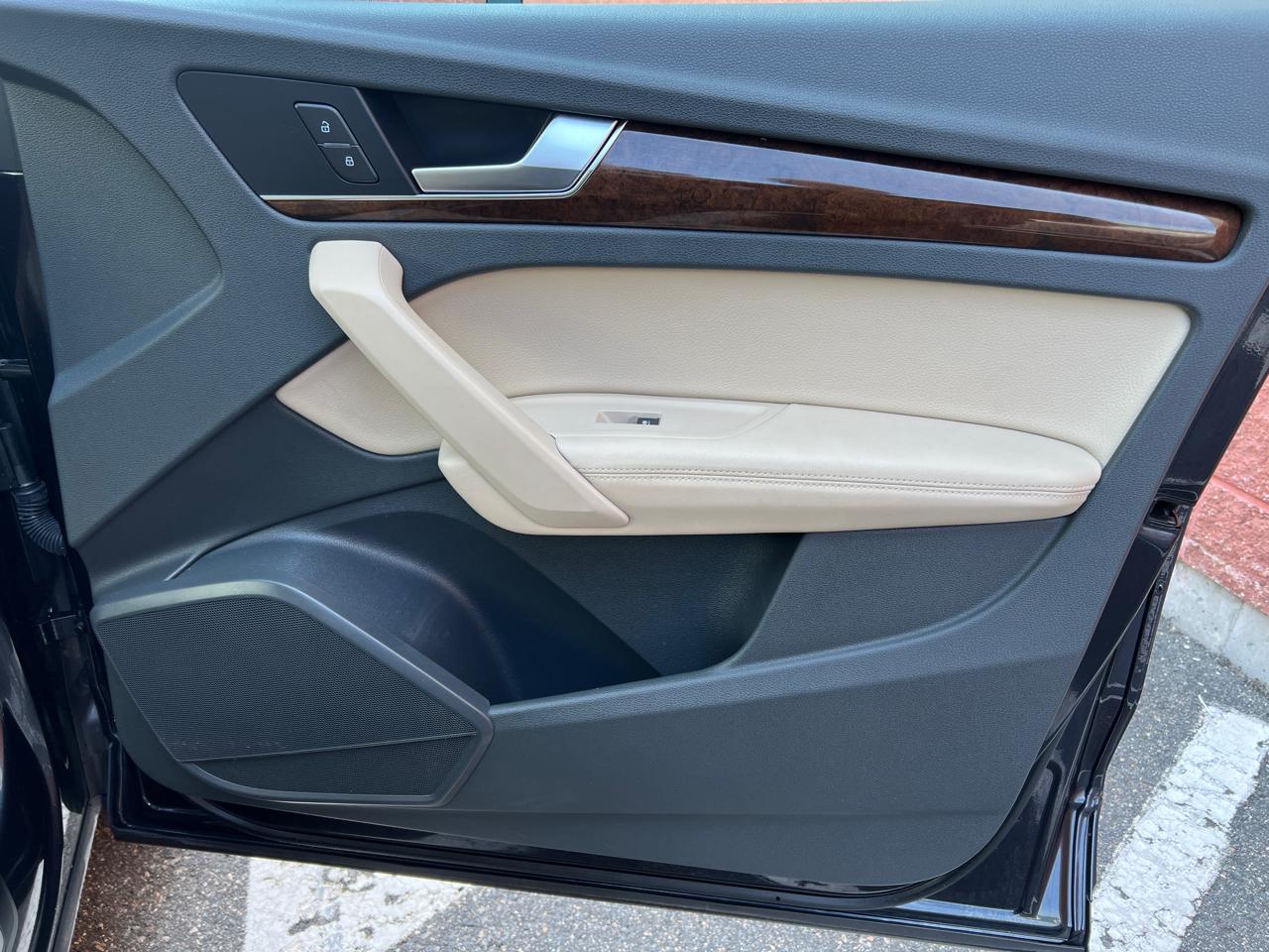 Audi Q5 2.0T Premium Plus quattro 2019
