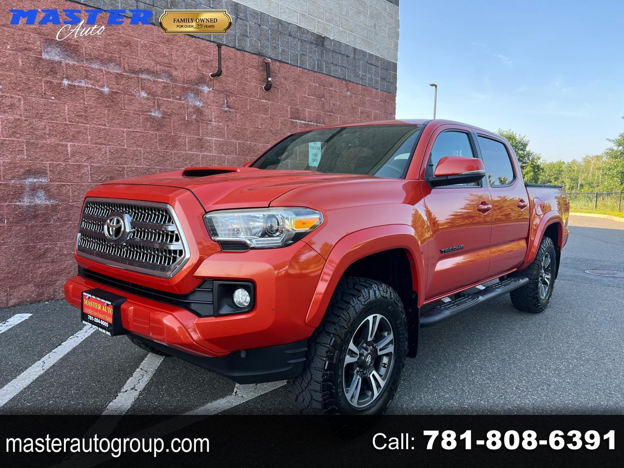 Toyota Tacoma 4WD Double Cab V6 AT TRD Sport (Natl) 2017