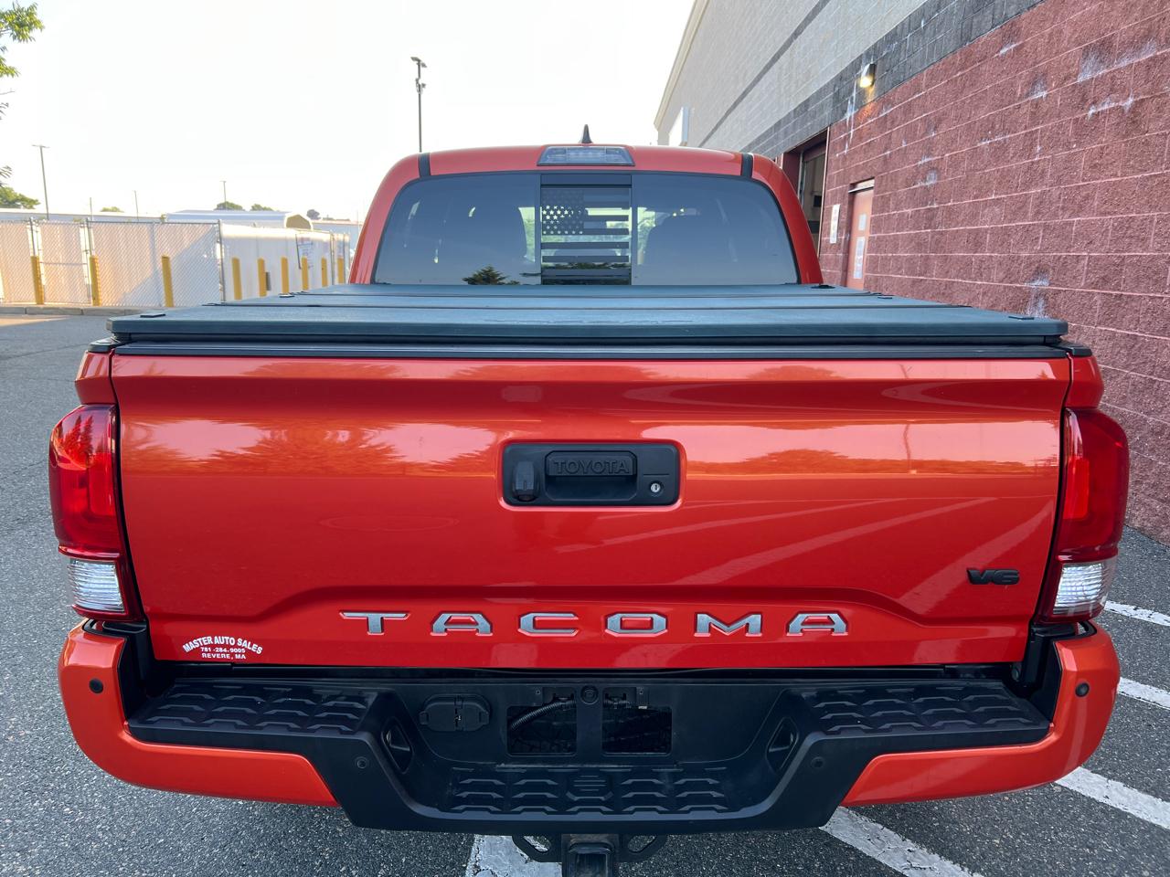 Toyota Tacoma 4WD Double Cab V6 AT TRD Sport (Natl) 2017