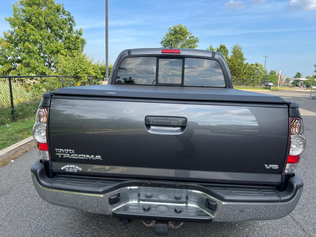 Toyota Tacoma 4WD Double Cab V6 AT TRD Off Road (Natl) 2015