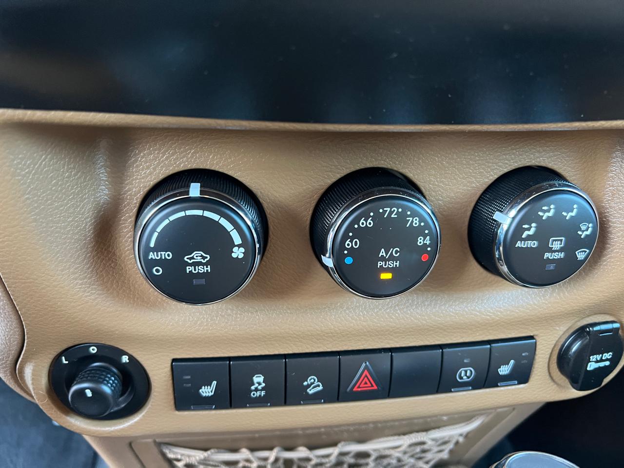 Jeep Wrangler Unlimited Rubicon 4WD 2014