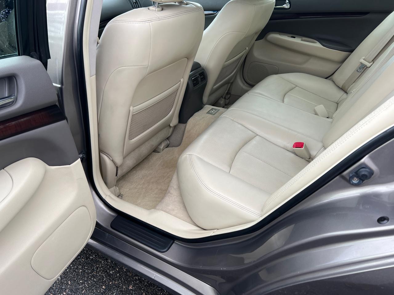 Infiniti G Sedan 37x AWD 2013