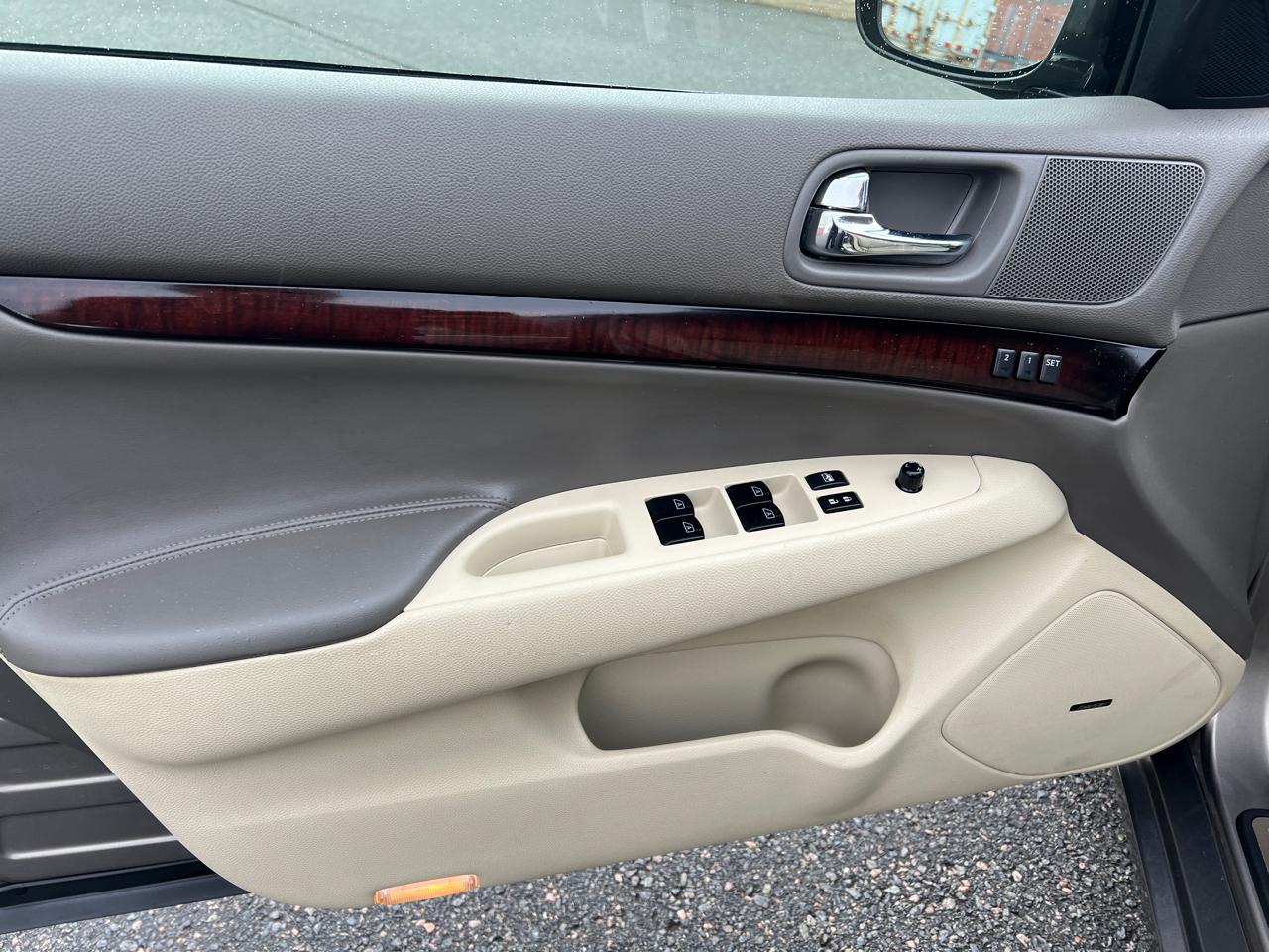 Infiniti G Sedan 37x AWD 2013