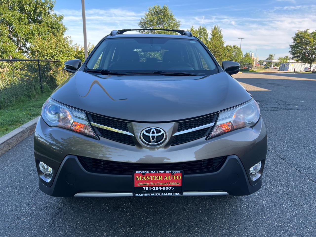 Toyota RAV4 XLE AWD 2015