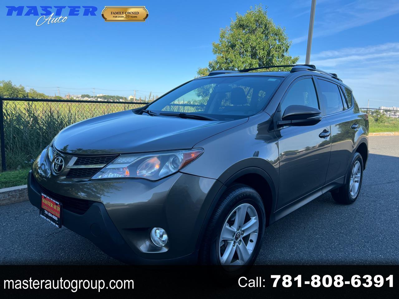 Toyota RAV4 XLE AWD 2015