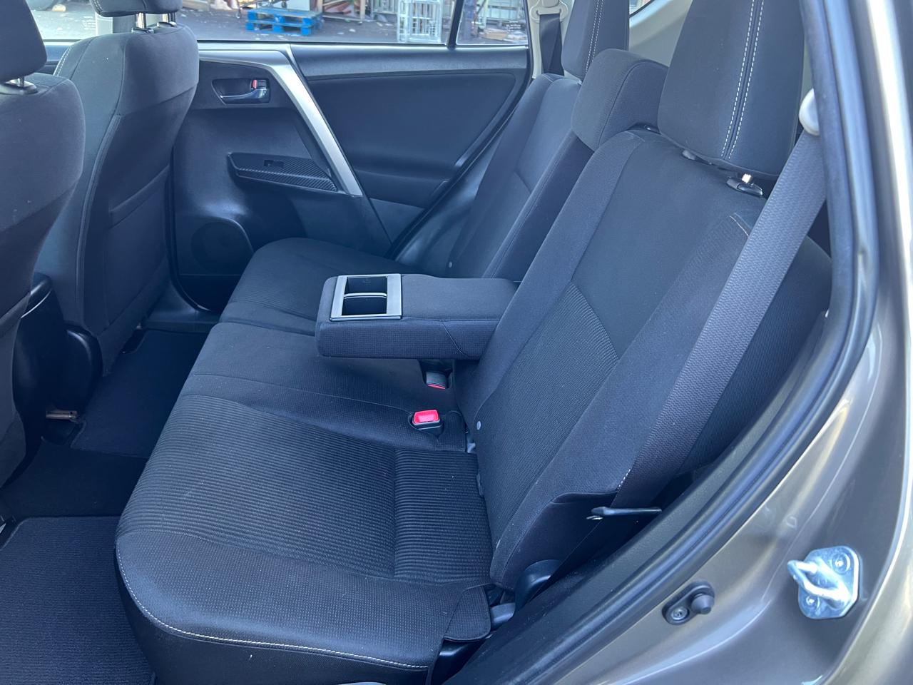 Toyota RAV4 XLE AWD 2015