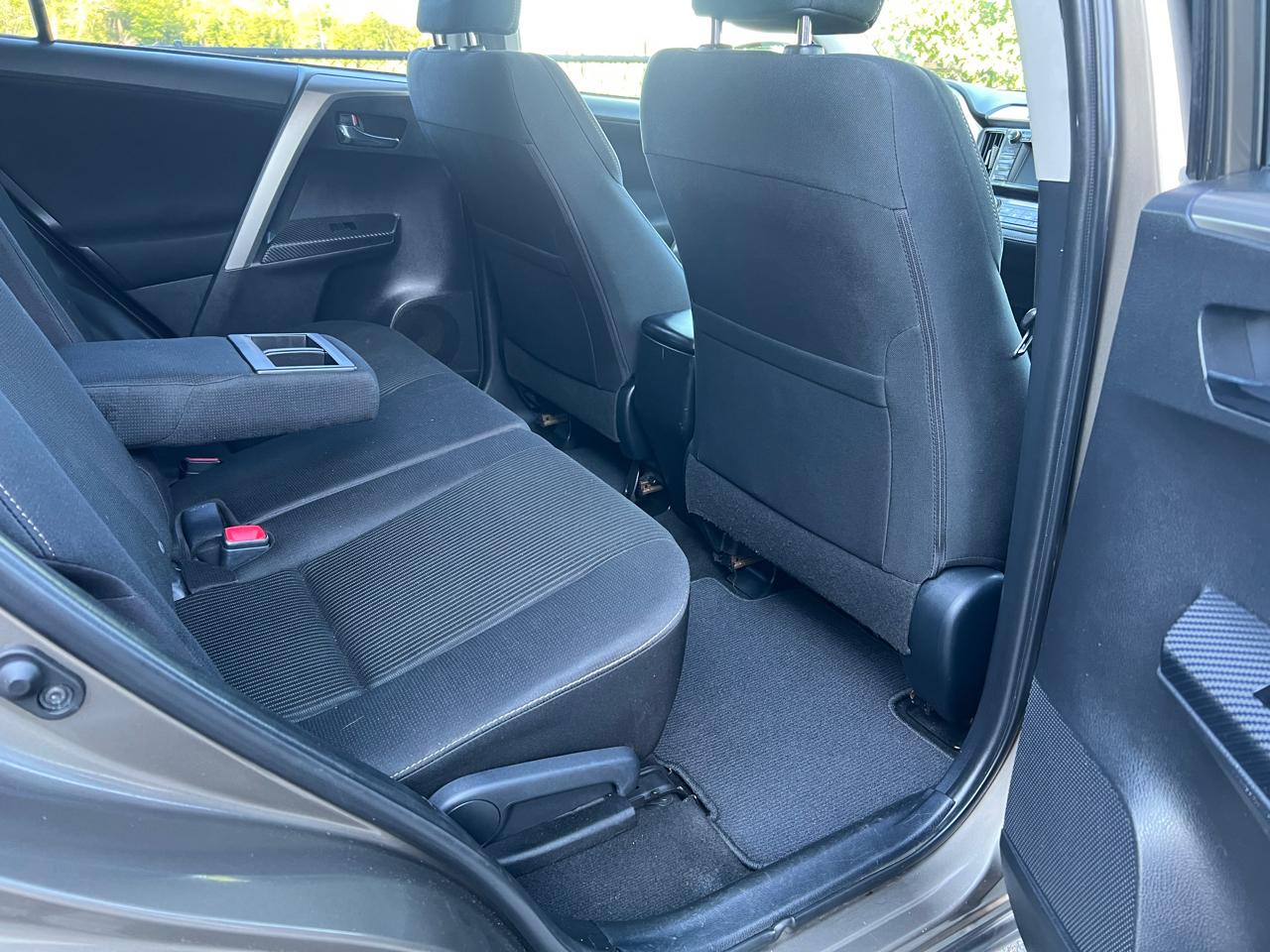 Toyota RAV4 XLE AWD 2015