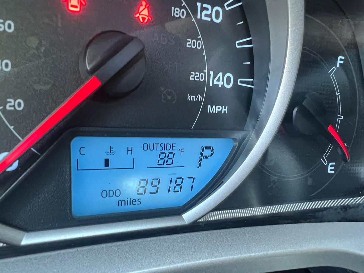 Toyota RAV4 XLE AWD 2015