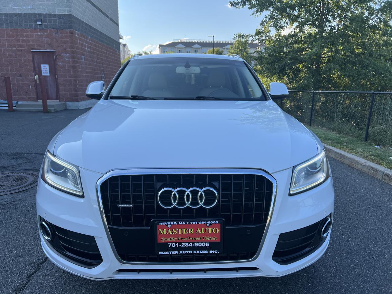 Audi Q5 2.0T Premium Plus quattro 2015