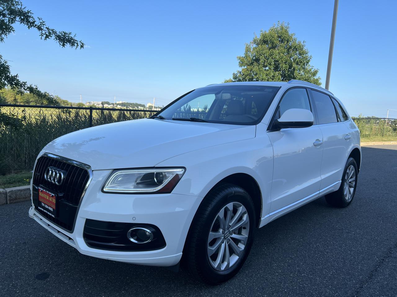 Audi Q5 2.0T Premium Plus quattro 2015