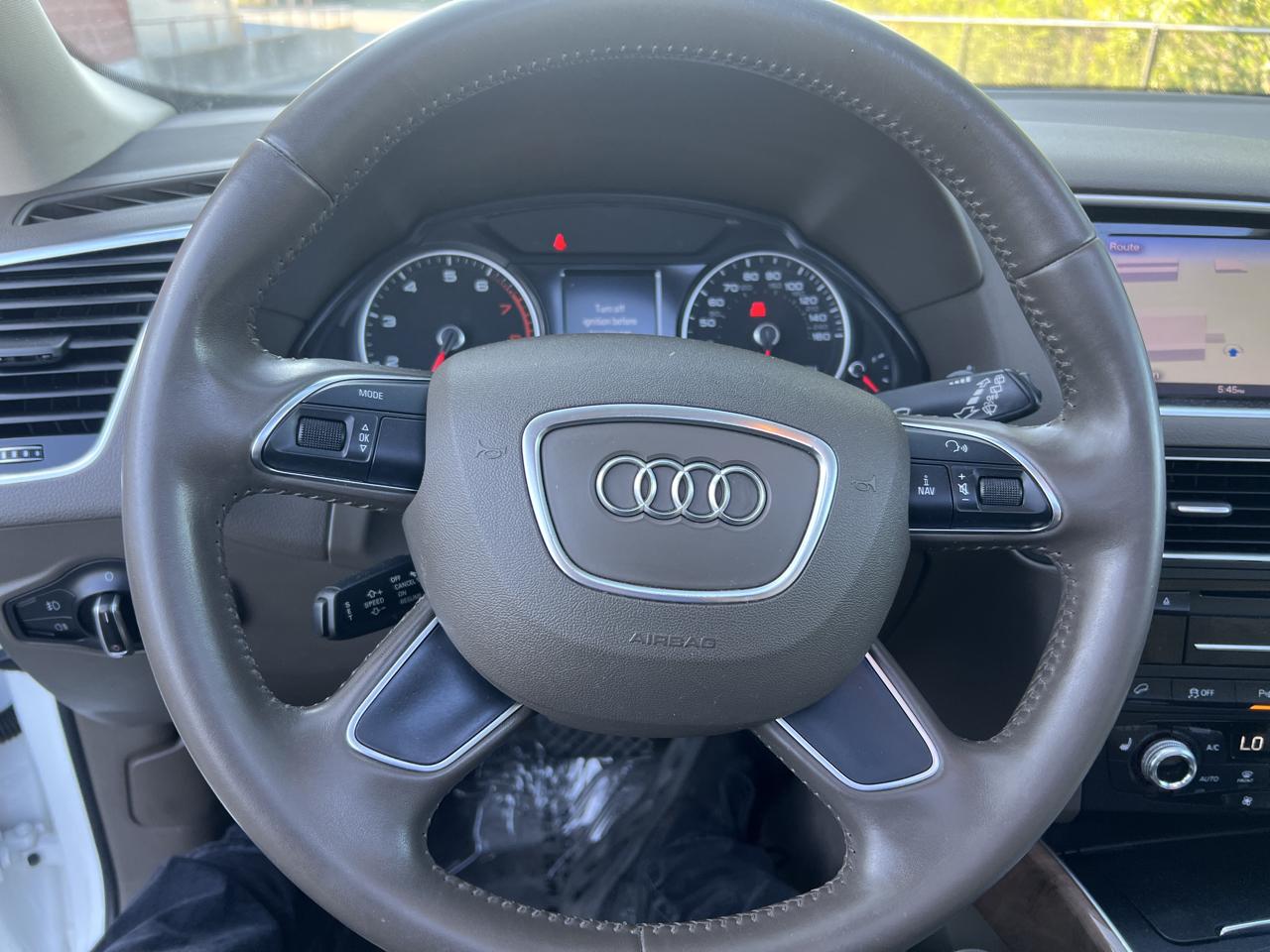 Audi Q5 2.0T Premium Plus quattro 2015