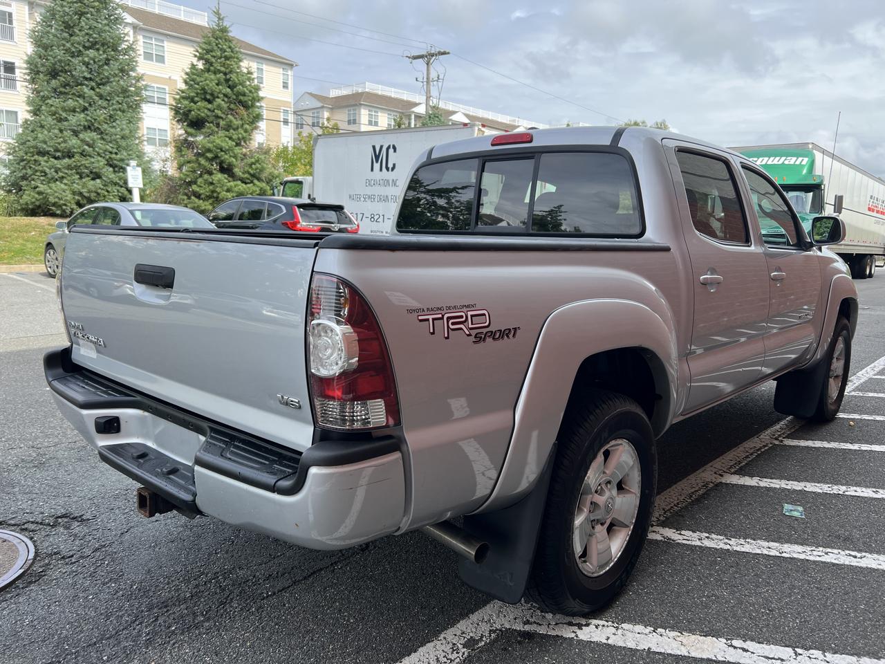 Toyota Tacoma TRD Sport Dbl Cab 4WD at 2011