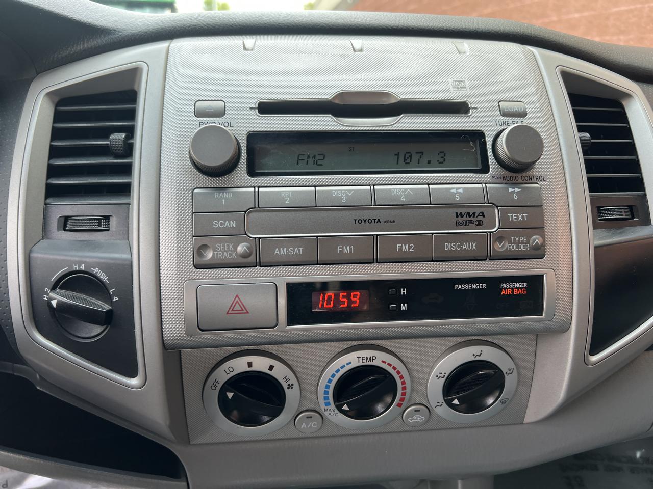 Toyota Tacoma TRD Sport Dbl Cab 4WD at 2011