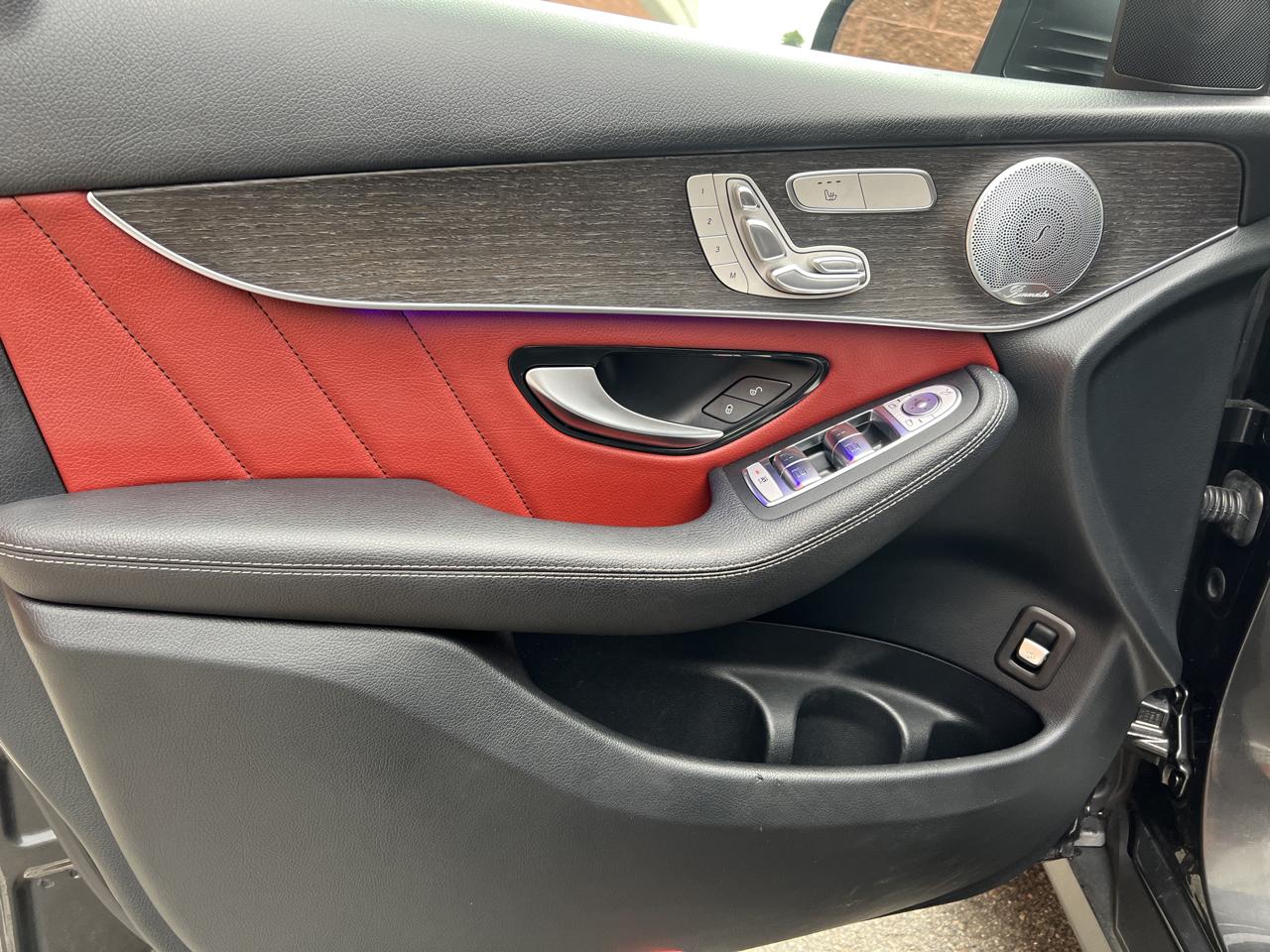 Mercedes-Benz GLC-Class GLC300 4MATIC 2020