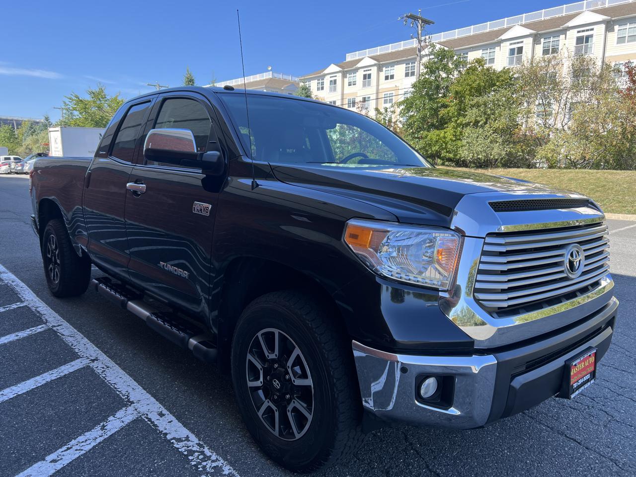 Toyota Tundra Limited 5.7L Double Cab 4WD 2016