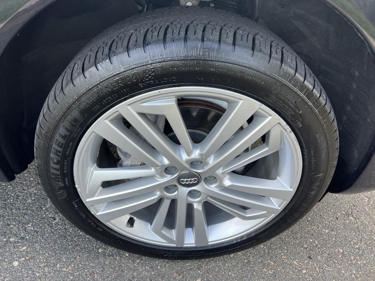 Audi Q5 2.0T Premium Plus quattro 2018