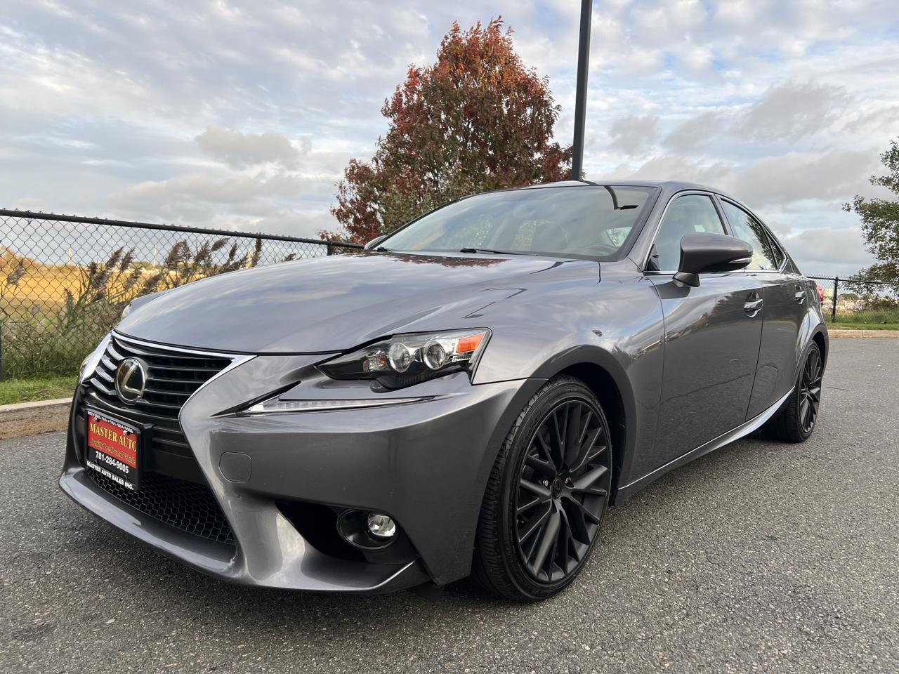 Lexus IS 300 AWD 2016