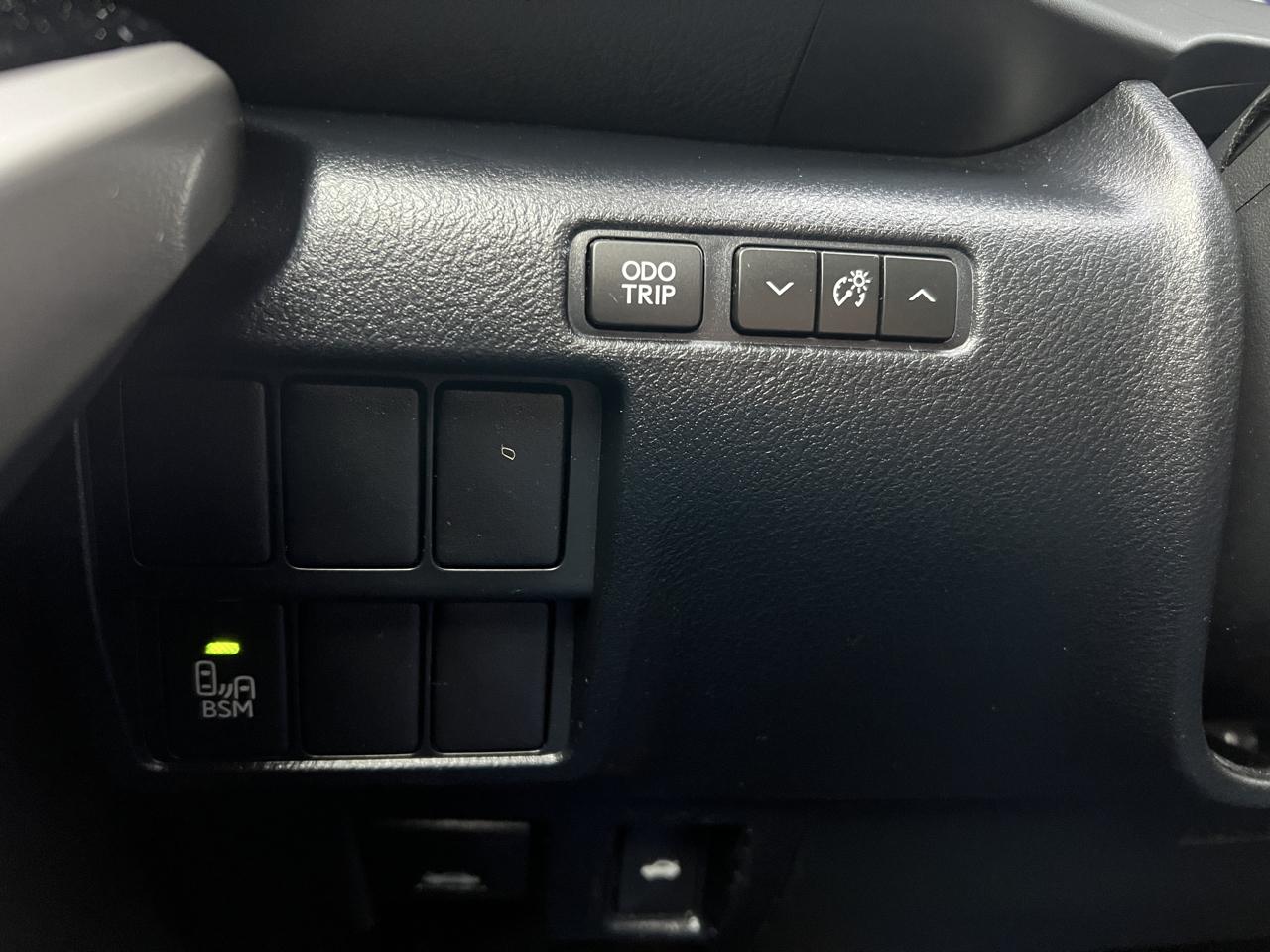 Lexus IS 300 AWD 2016