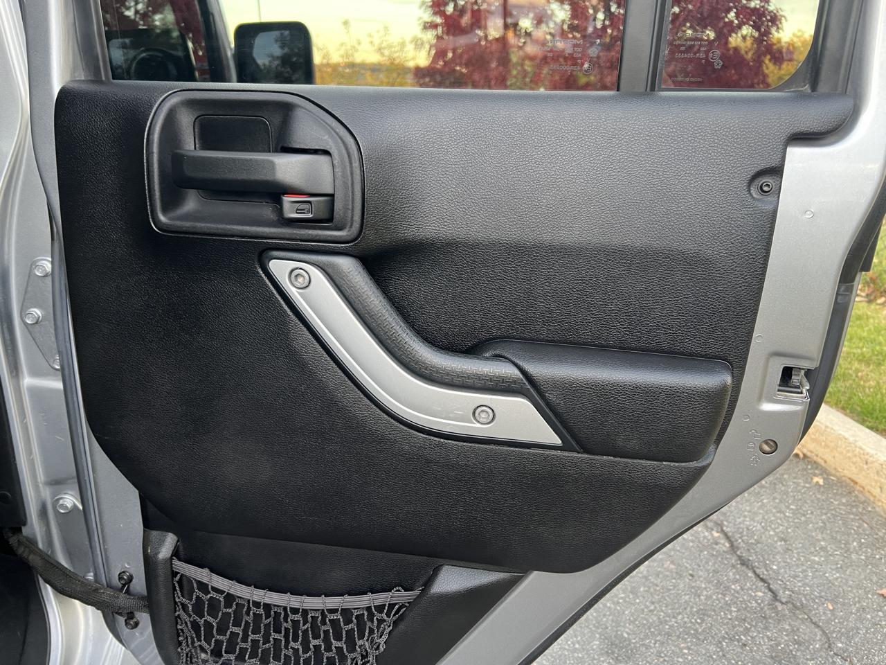 Jeep Wrangler Unlimited Freedom 4x4 2015