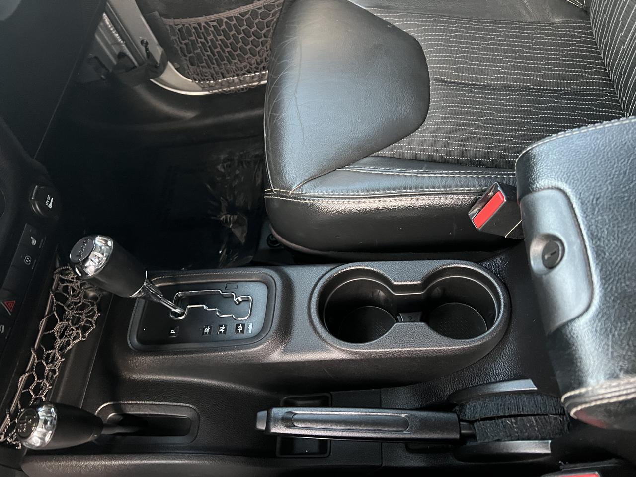 Jeep Wrangler Unlimited Freedom 4x4 2015