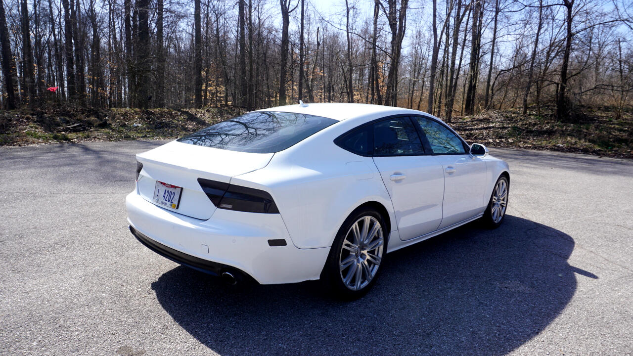 Audi A7 4dr HB quattro 3.0 Premium Plus 2012