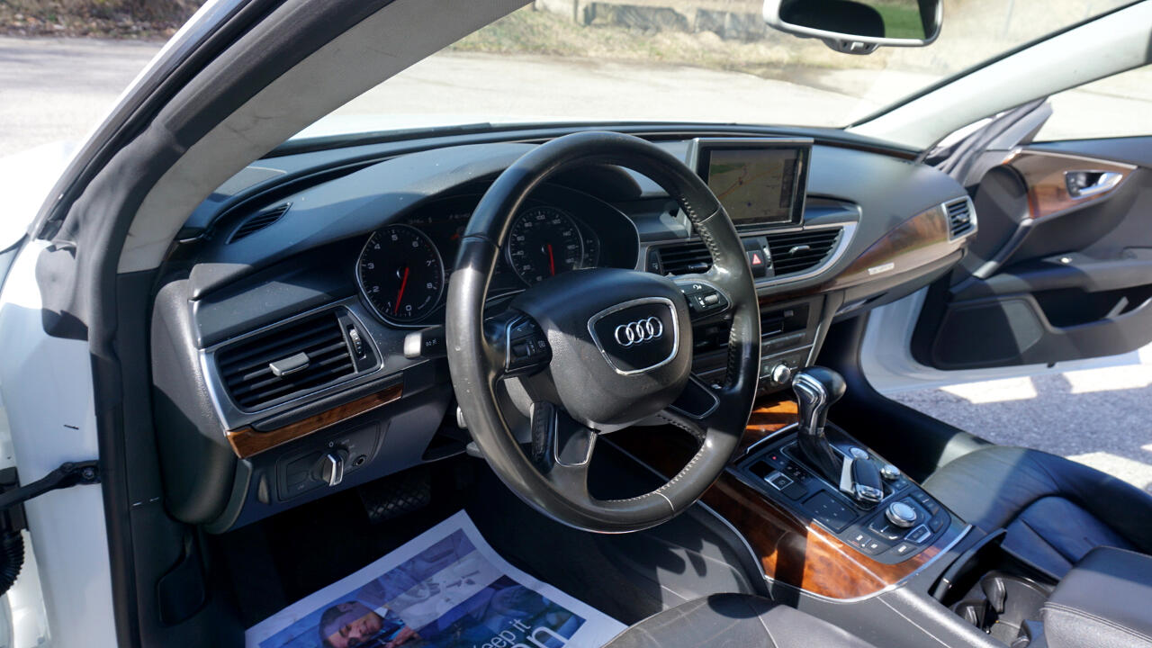 Audi A7 4dr HB quattro 3.0 Premium Plus 2012