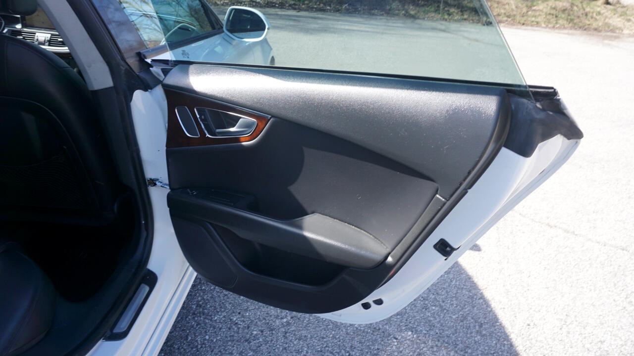 Audi A7 4dr HB quattro 3.0 Premium Plus 2012