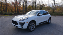 2015 Porsche Macan 