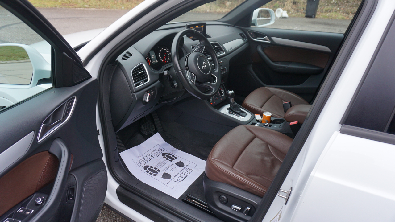 Audi Q3 2.0 TFSI Premium quattro AWD 2017