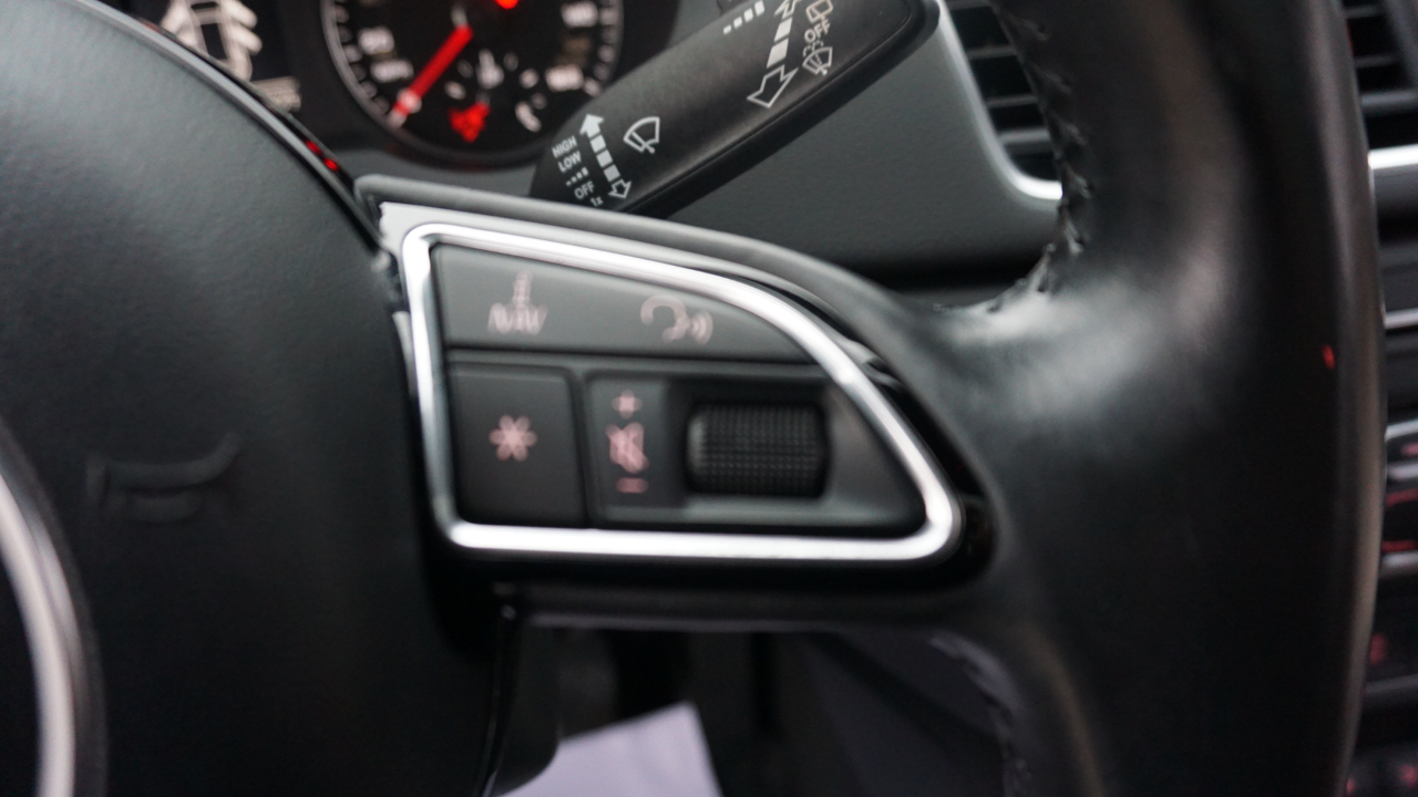 Audi Q3 2.0 TFSI Premium quattro AWD 2017