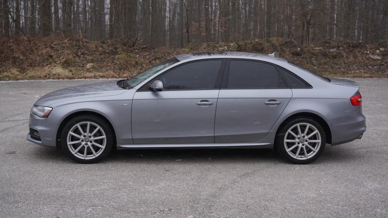 Audi A4 4dr Sdn Auto quattro 2.0T Premium Plus 2015