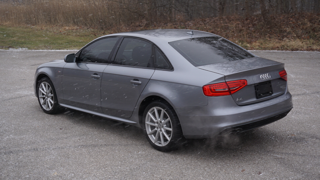 Audi A4 4dr Sdn Auto quattro 2.0T Premium Plus 2015