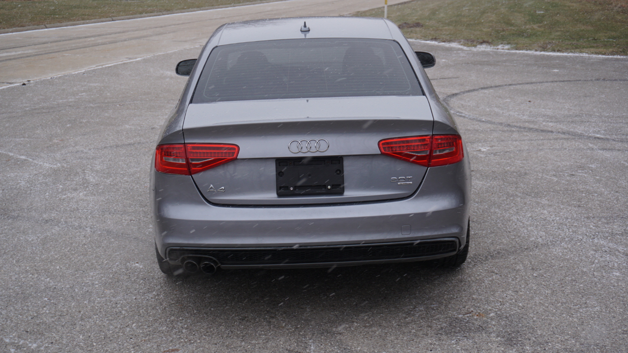 Audi A4 4dr Sdn Auto quattro 2.0T Premium Plus 2015