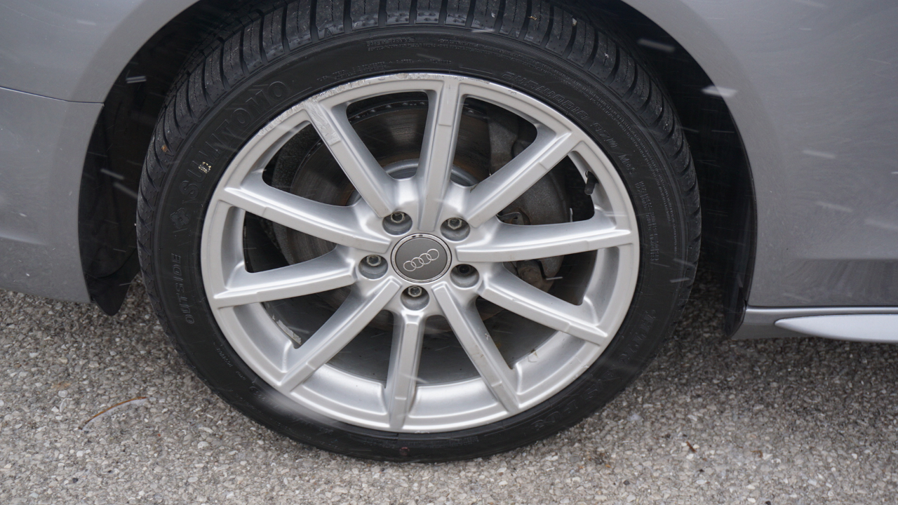 Audi A4 4dr Sdn Auto quattro 2.0T Premium Plus 2015