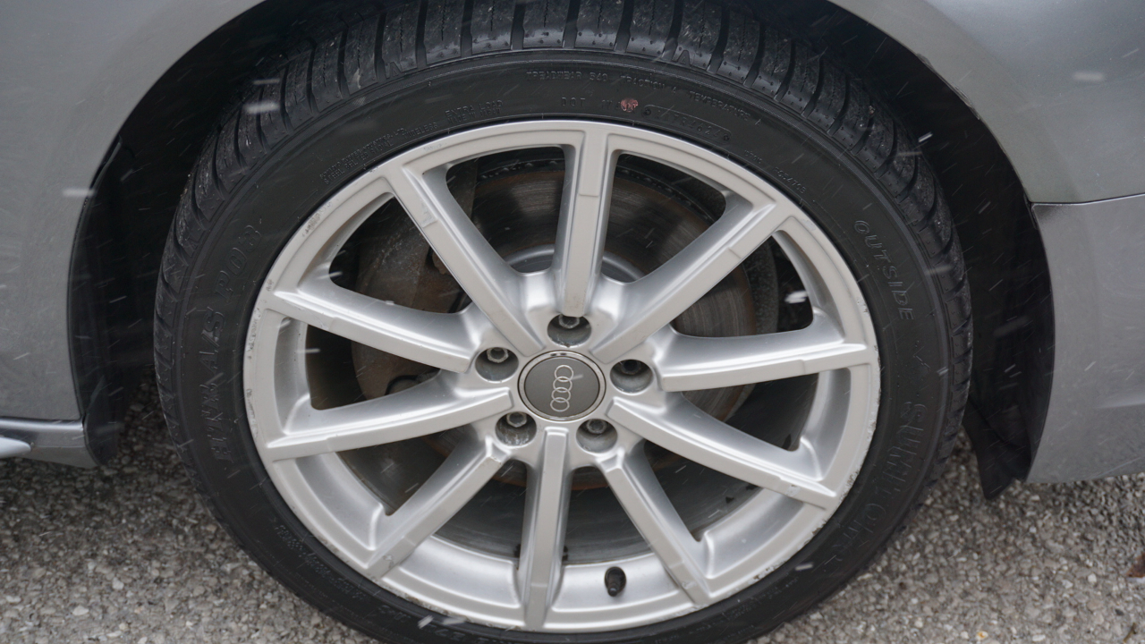 Audi A4 4dr Sdn Auto quattro 2.0T Premium Plus 2015