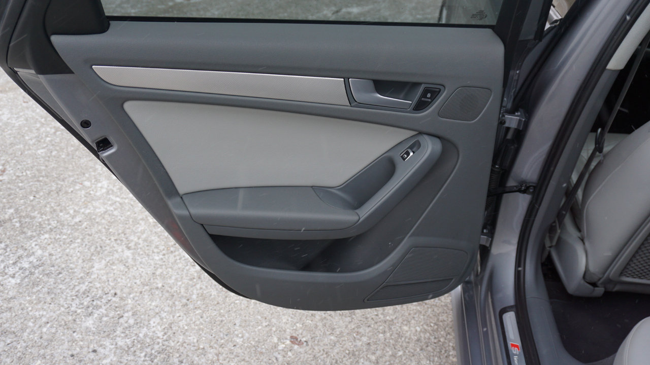 Audi A4 4dr Sdn Auto quattro 2.0T Premium Plus 2015