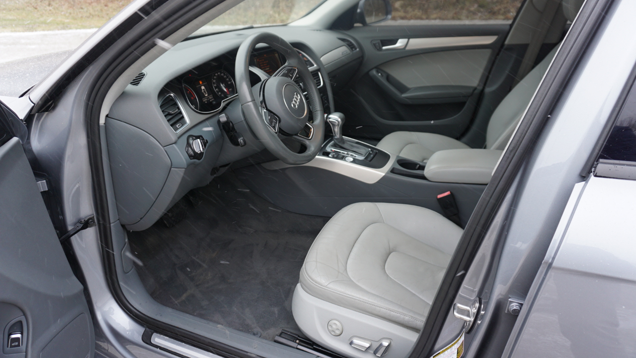 Audi A4 4dr Sdn Auto quattro 2.0T Premium Plus 2015