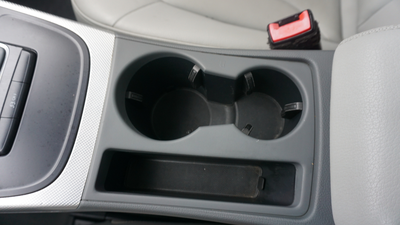 Audi A4 4dr Sdn Auto quattro 2.0T Premium Plus 2015