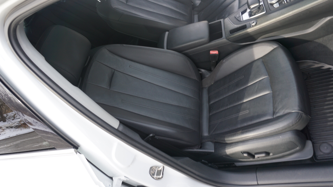 Audi A4 2.0 TFSI Auto Premium Plus quattro AWD 2017