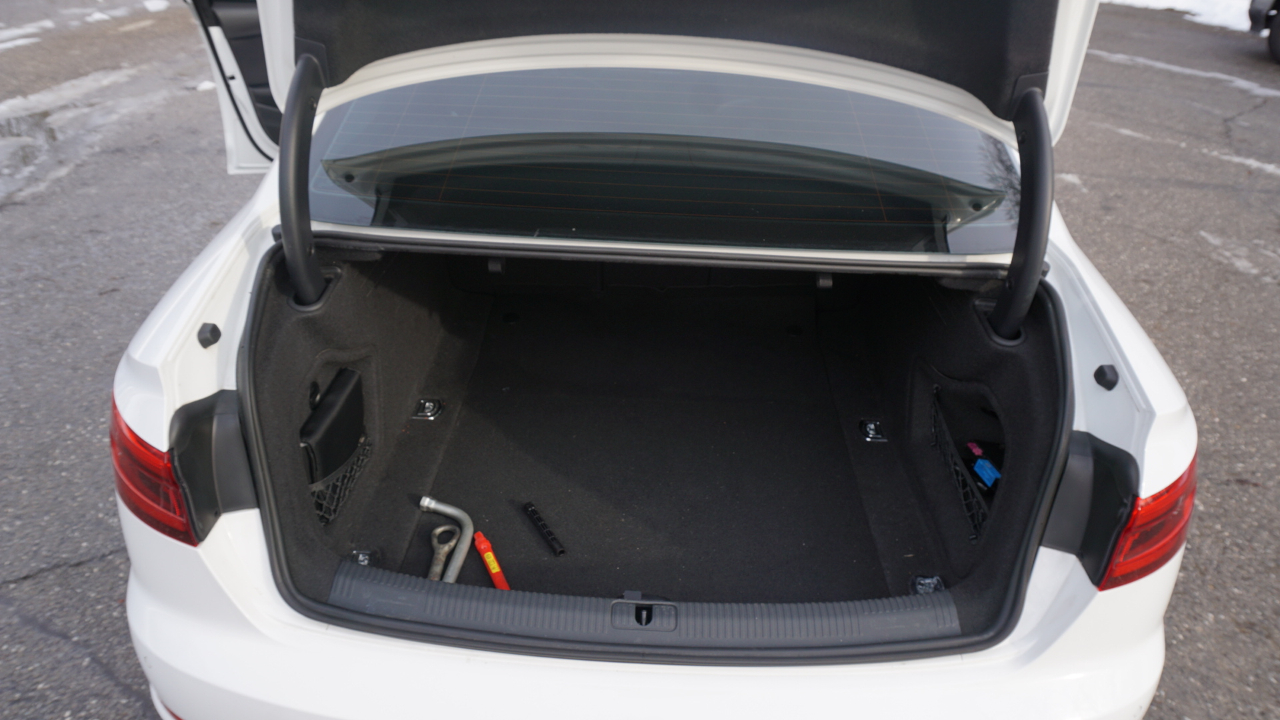 Audi A4 2.0 TFSI Auto Premium Plus quattro AWD 2017