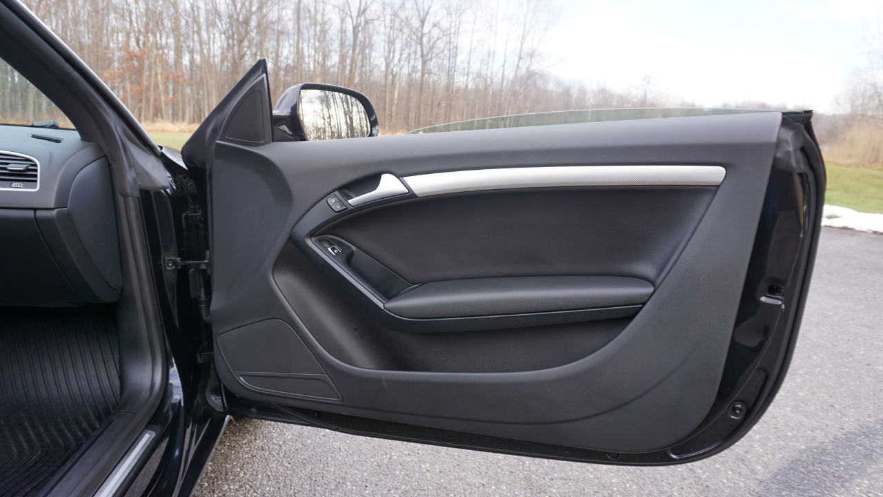 Audi A5 2dr Cabriolet Auto quattro 2.0T Premium Plus 2014