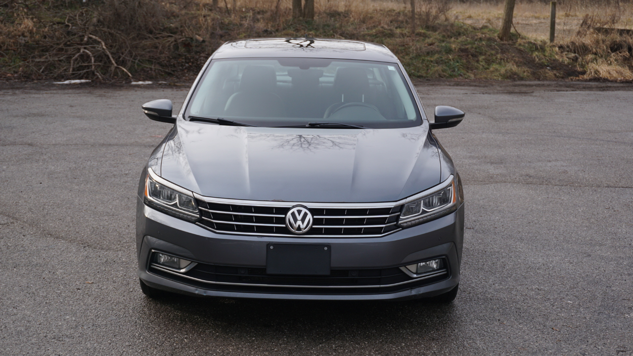 Volkswagen Passat 1.8T SE w/Technology Auto 2017